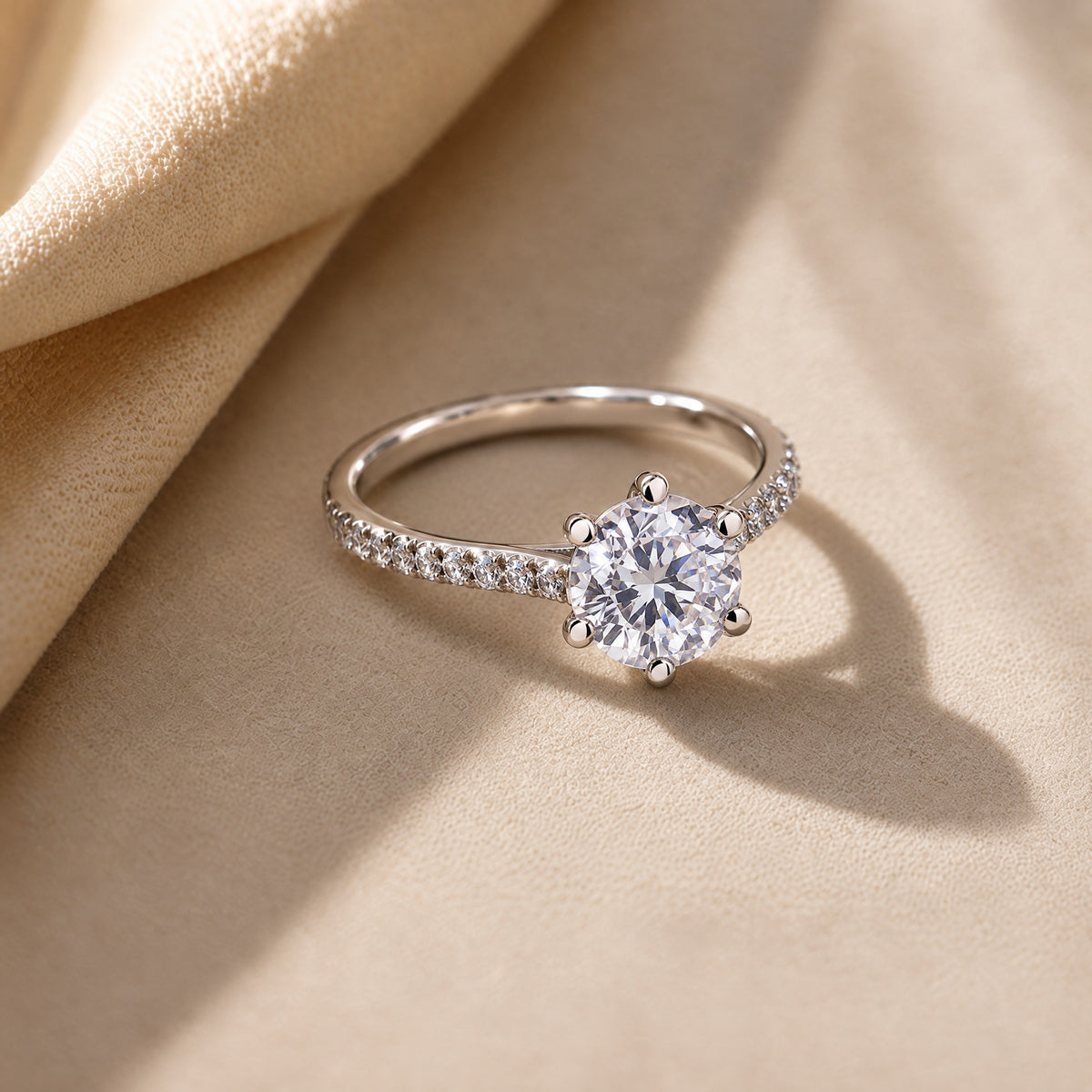 Anillo Solitario Circón Plata 925