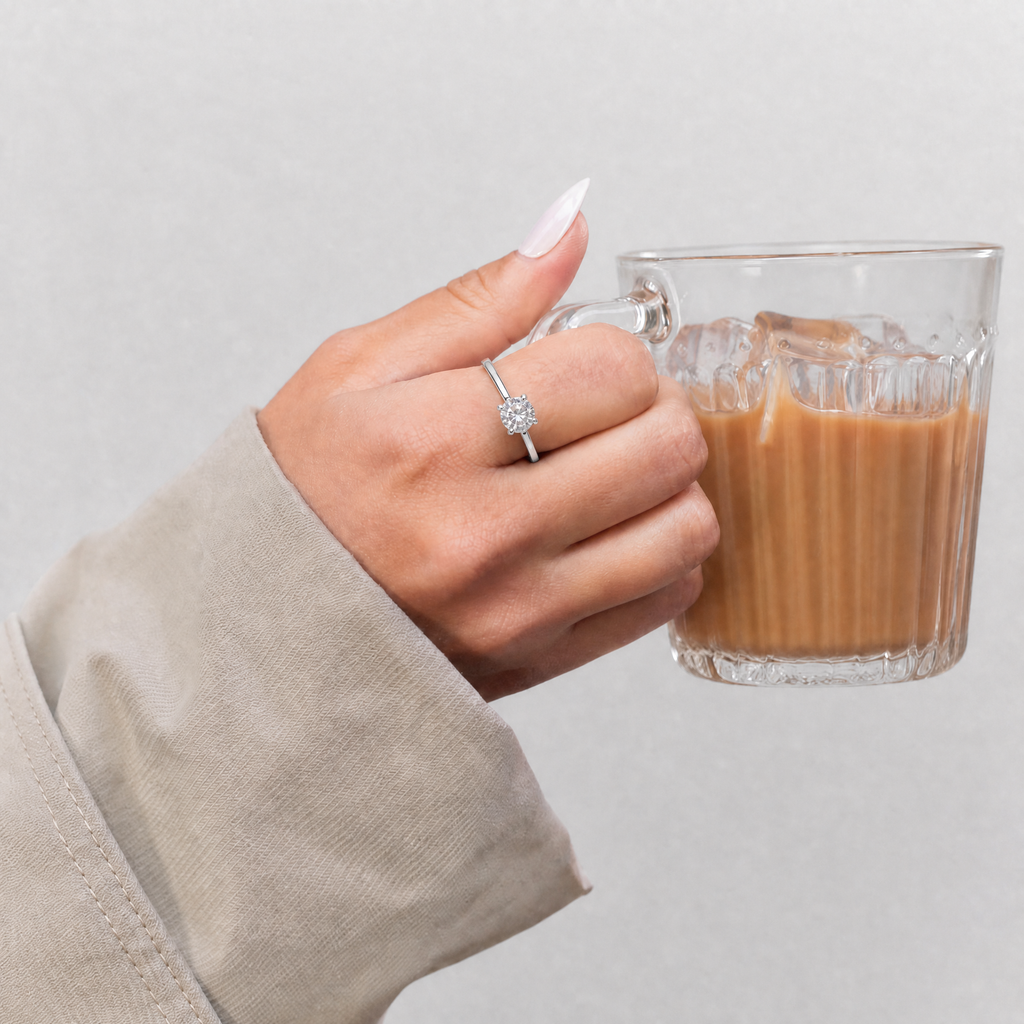Anillo Astris Plata 925 - lifestyle