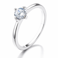Anillo Astris Plata 925 - foto de estudio