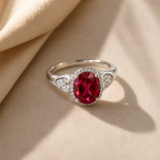 Anillo Elunara Plata 925 sobre tela de lino beige