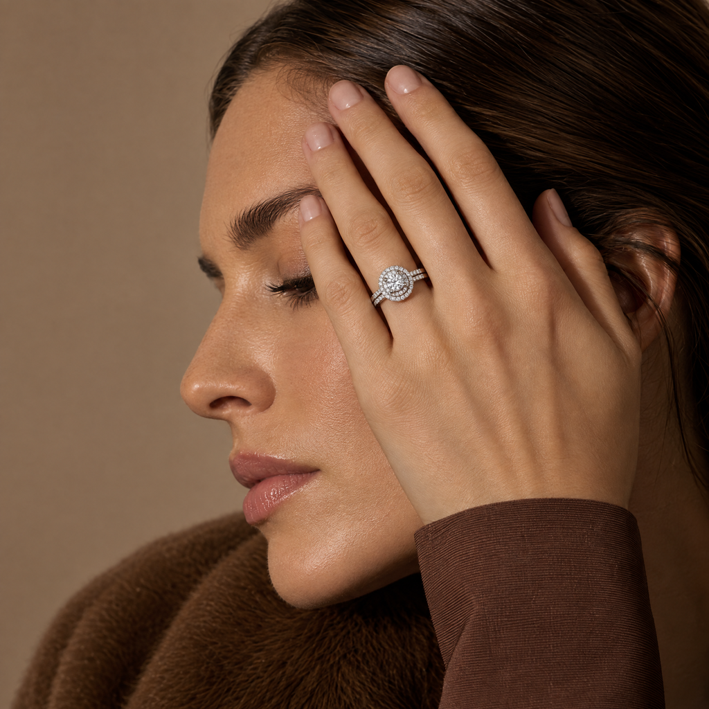 Modelo con anillo doble Eris Plata 925