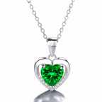 Collar Isora de plata 925 con colgante de corazón y circón verde esmeralda